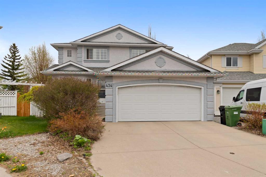 434 Douglas Woods Mews SE, Calgary, Alberta, T2Z 3B1