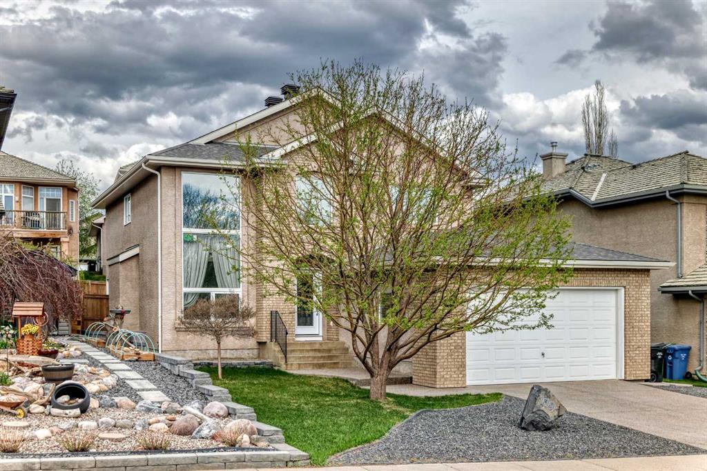 109 Royal Crest Terrace NW, Calgary, Alberta, T3G 4M2