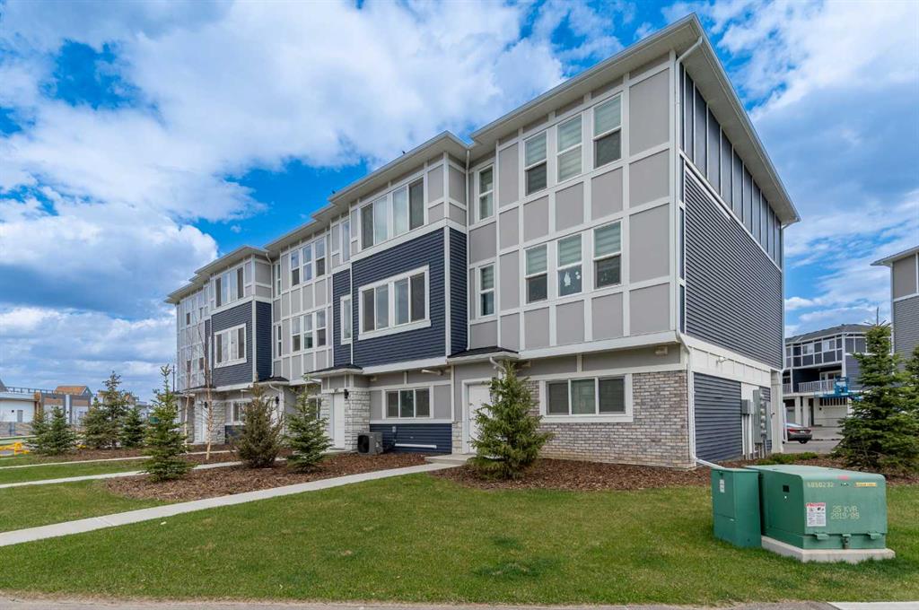 #203 33 merganser Drive, Chestermere, Alberta, T1X2S3