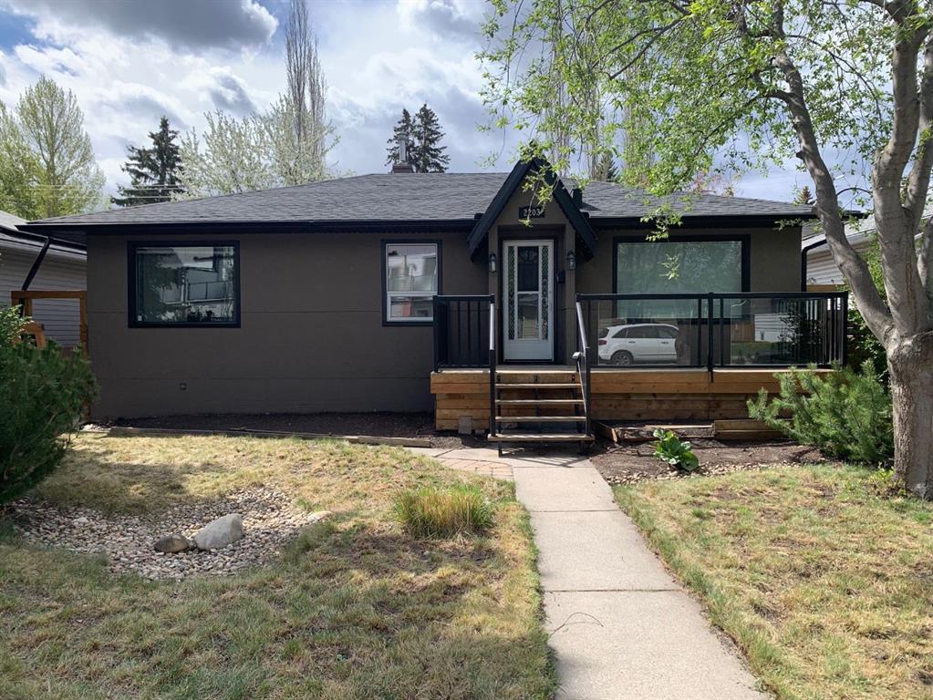 2203 25 Avenue NW, Calgary, Alberta, T2M 2C2