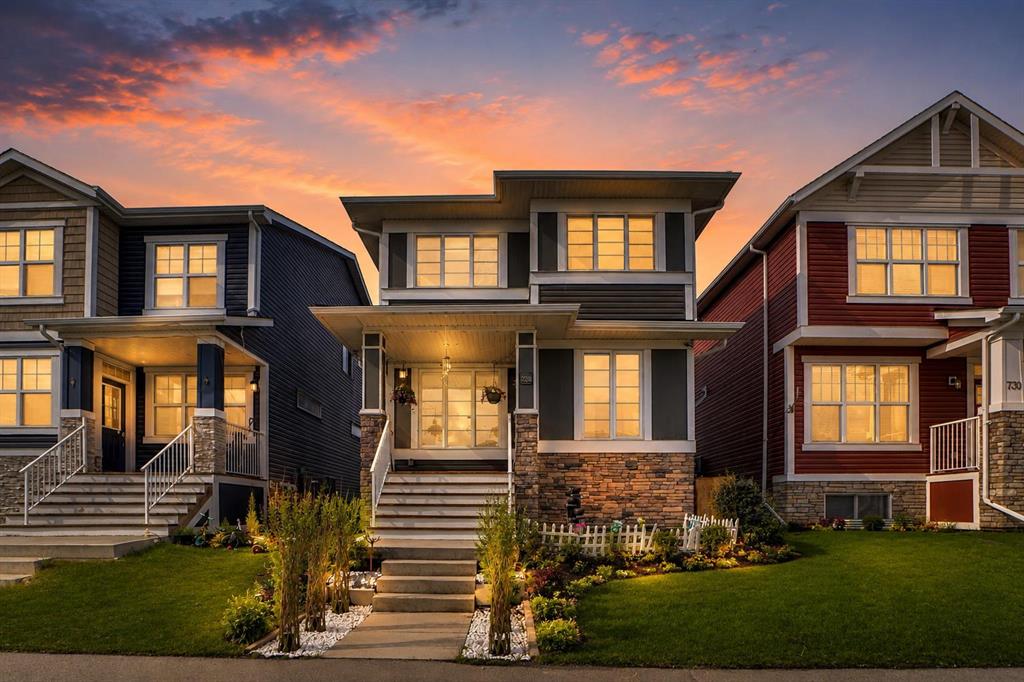 726 Redstone Drive NE, Calgary, Alberta, t3n1k9