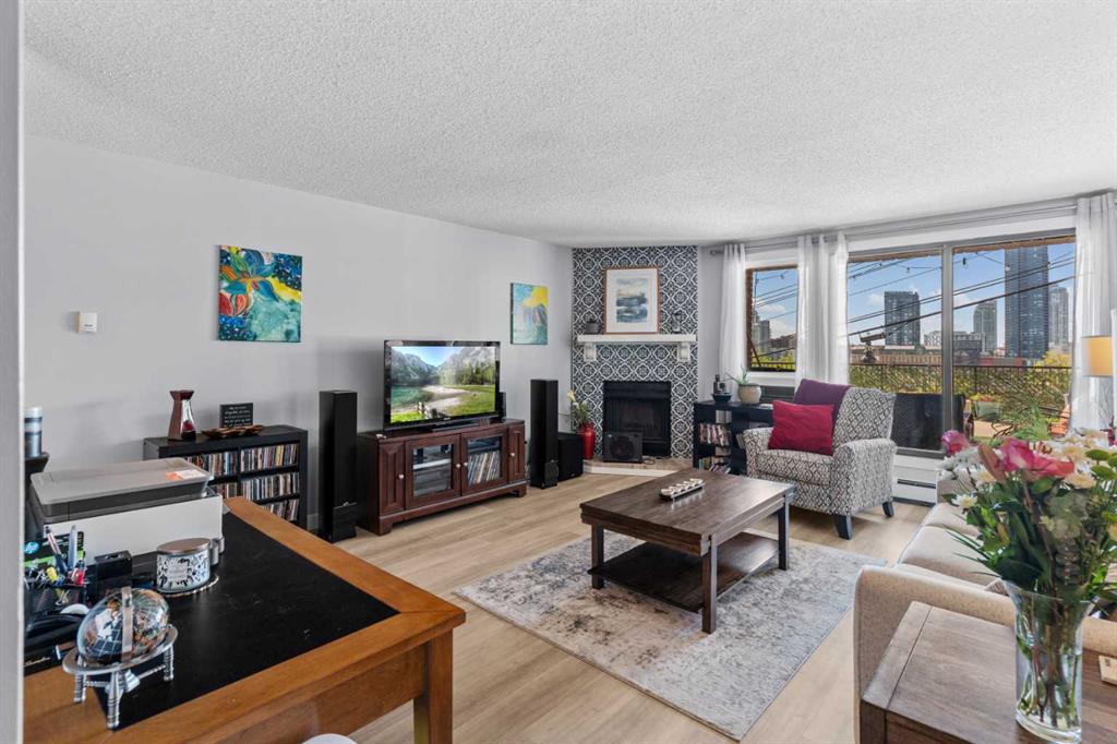 #102 333 2 Avenue NE, Calgary, Alberta, T2E 0E5
