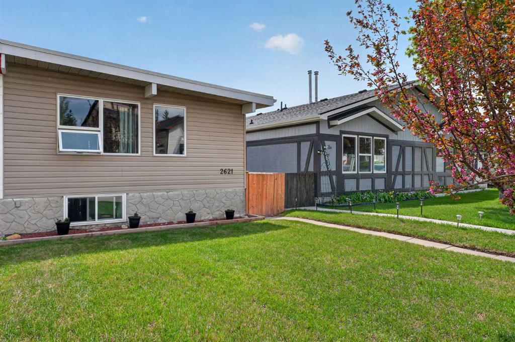 2621 11 Avenue SE, Calgary, Alberta, T2A 0E4