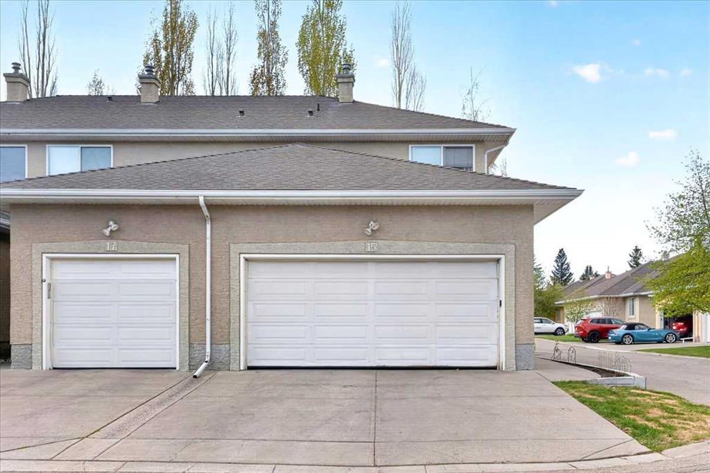 15 Cedarview Mews, Calgary, Alberta, T2W6H8