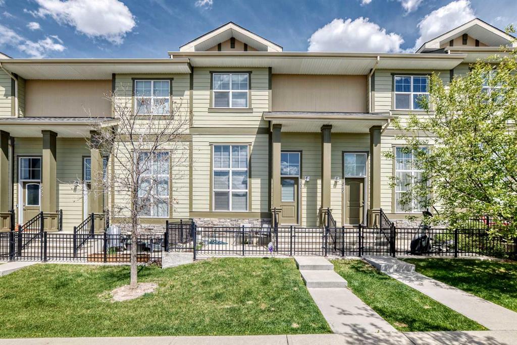 551 Evanston Link NW, Calgary, Alberta, T3P 0B1