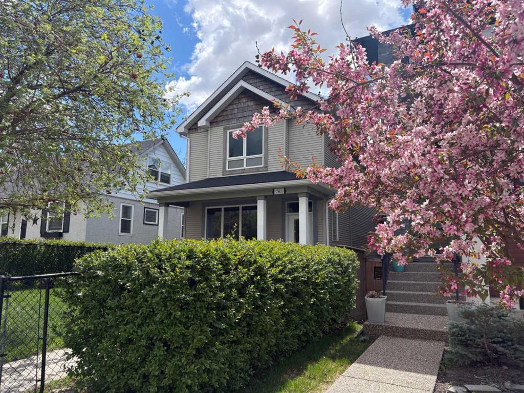 703 52 Avenue SW, Calgary, Alberta, T2V 0B6