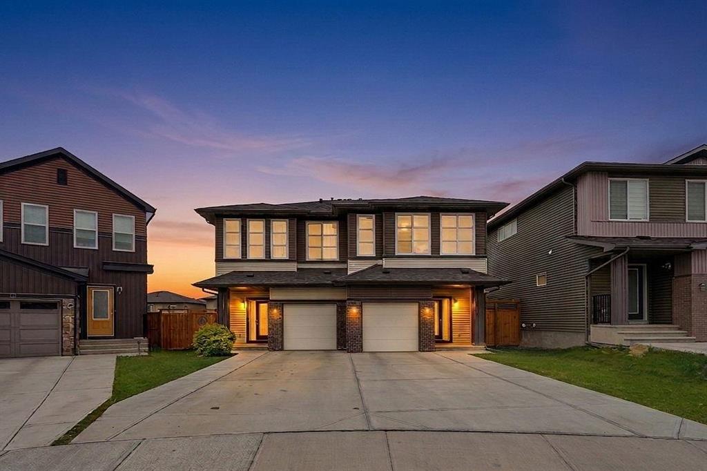 121 Carringvue Park NW, Calgary, Alberta, T3P 1L1