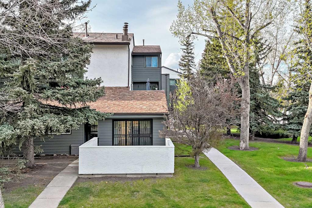 #307 2520 Palliser Drive SW, Calgary, Alberta, T2V4S9