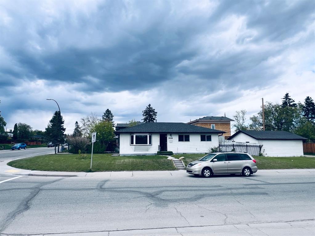 2626 44 Street SE, Calgary, Alberta, T2B 1J6