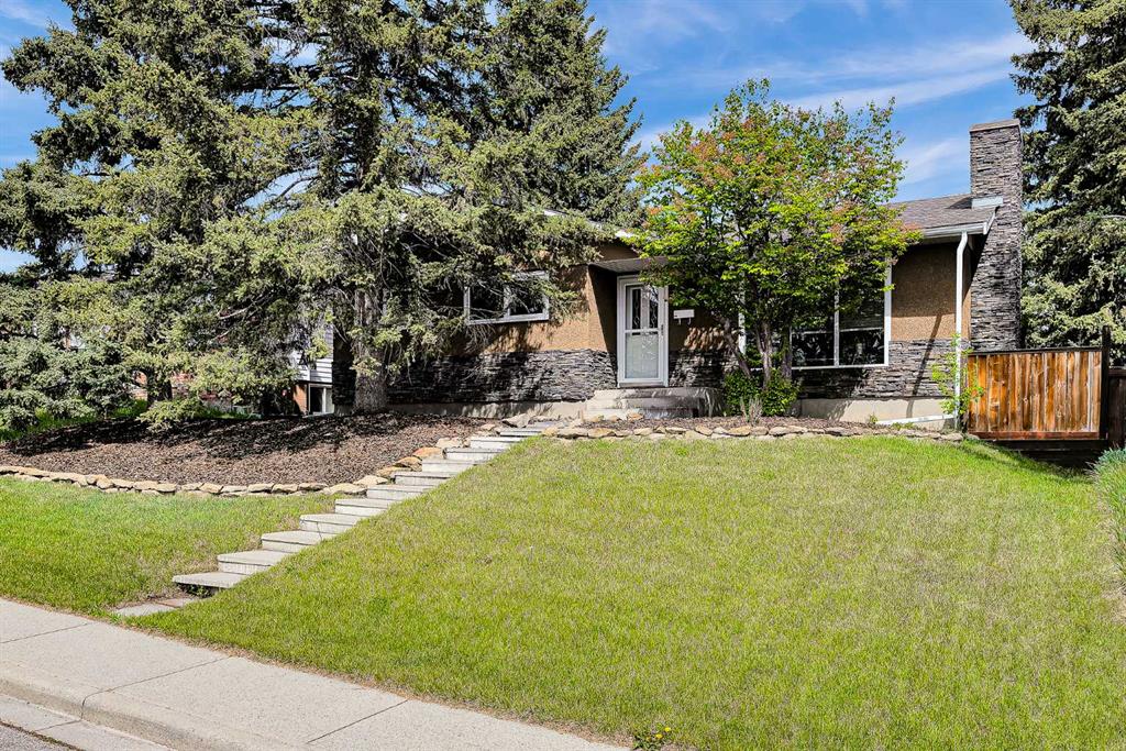 632 104 Avenue SW, Calgary, Alberta, T2W0A3