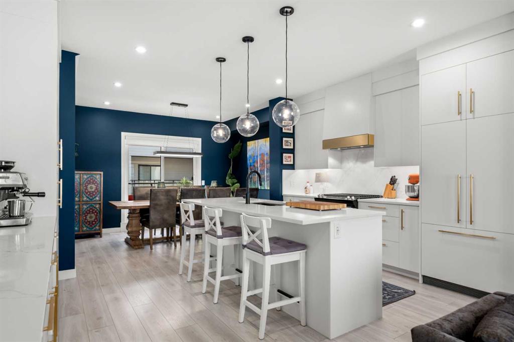 8161 8 Avenue, Calgary, Alberta, T3H 6H9