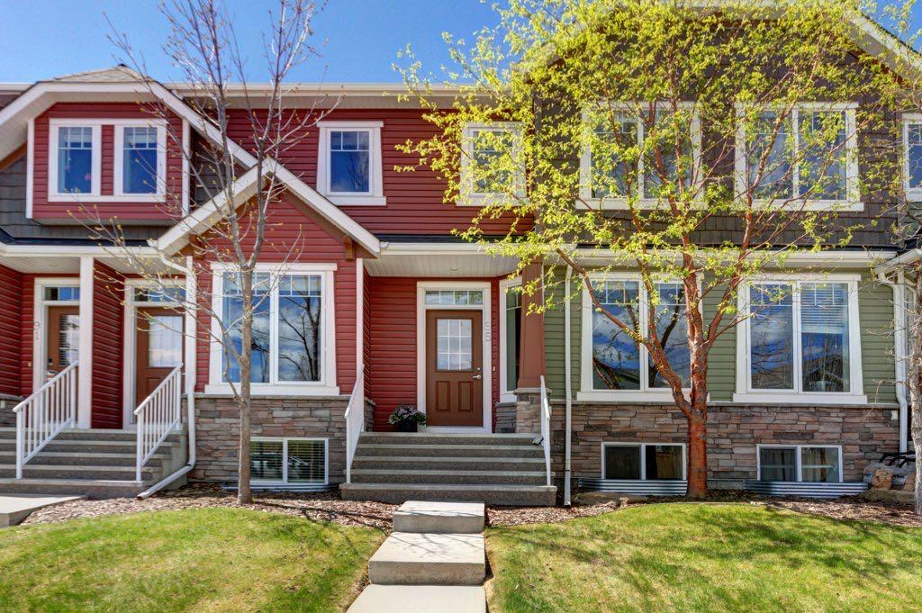 95 Aspen Hills Drive SW, Calgary, Alberta, T3H 0P8