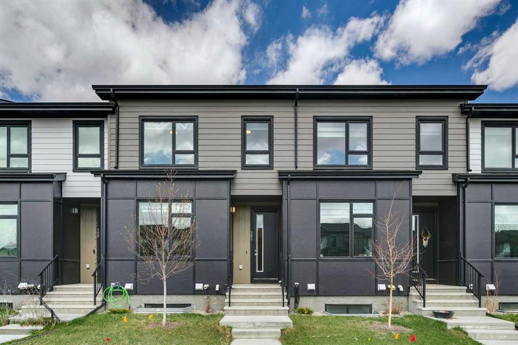 201 Vantage Drive, Cochrane, Alberta, T4C 3G4