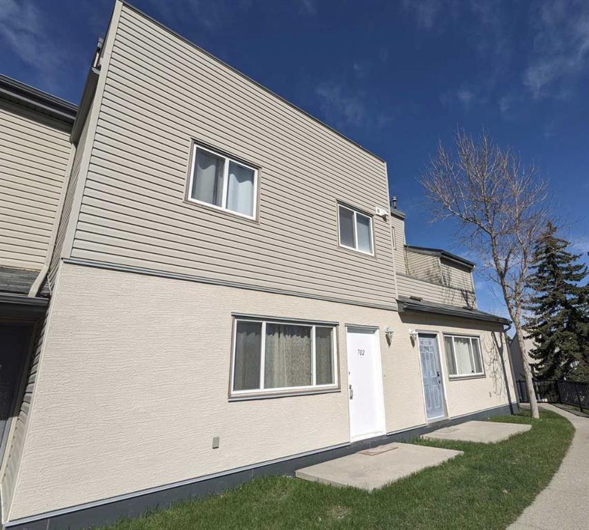 #702 1540 29 Street NW, Calgary, Alberta, T2N 4M1