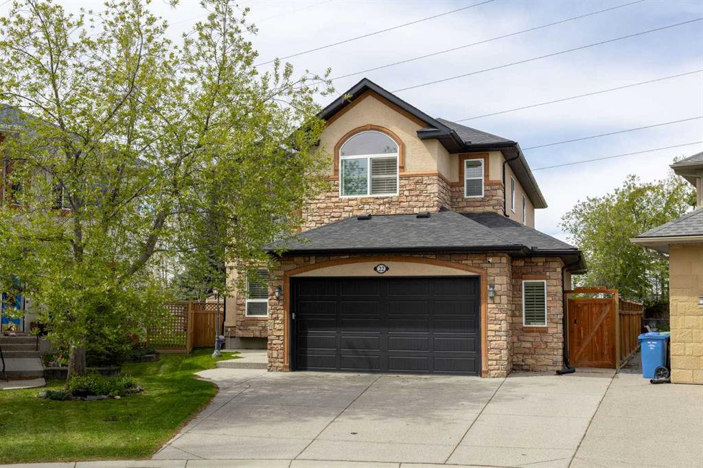 22 Strathridge Court SW, Calgary, Alberta, T3H 4M2