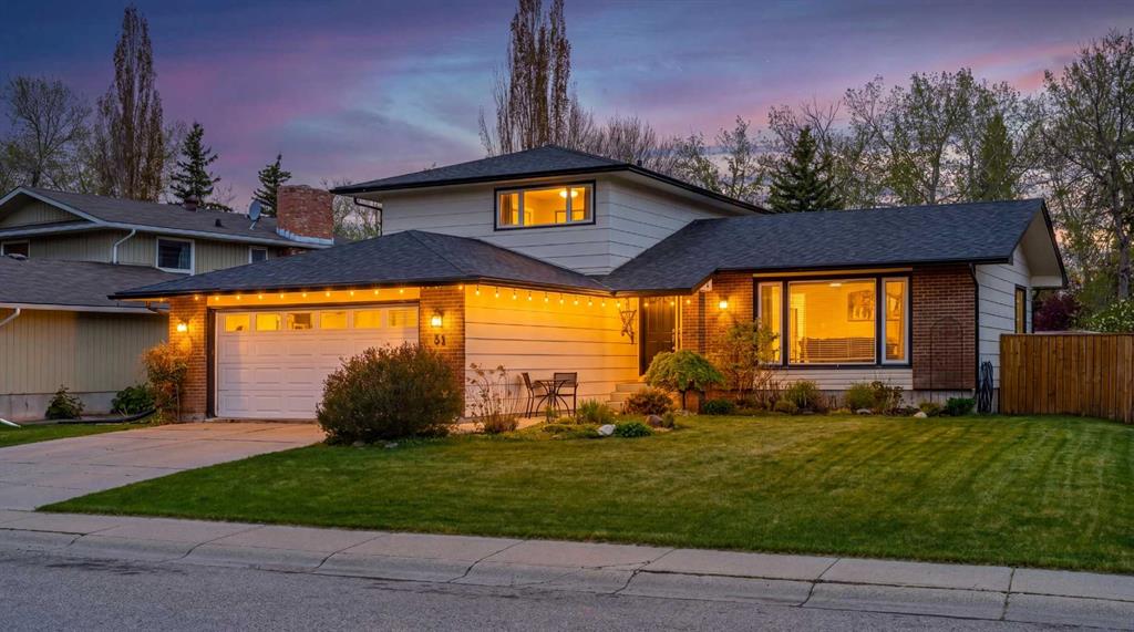 51 Midvalley Crescent SE, Calgary, Alberta, T2X 1T4