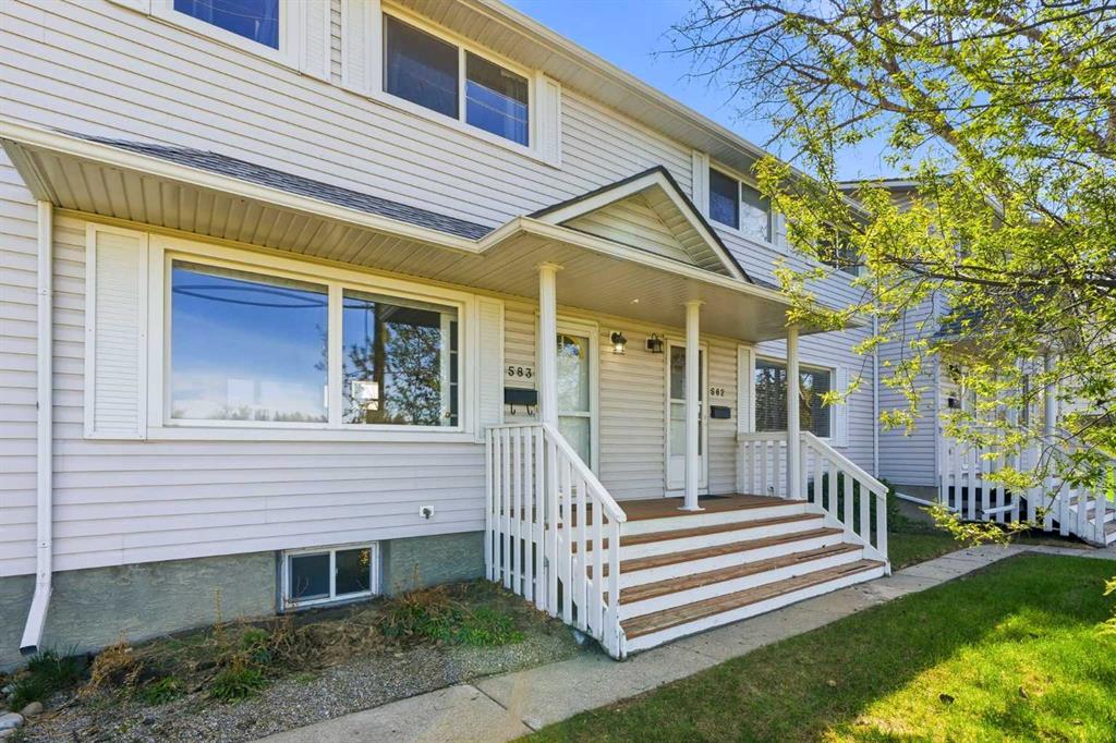 583 Killarney Glen Court SW, Calgary, Alberta, T3E 7H4