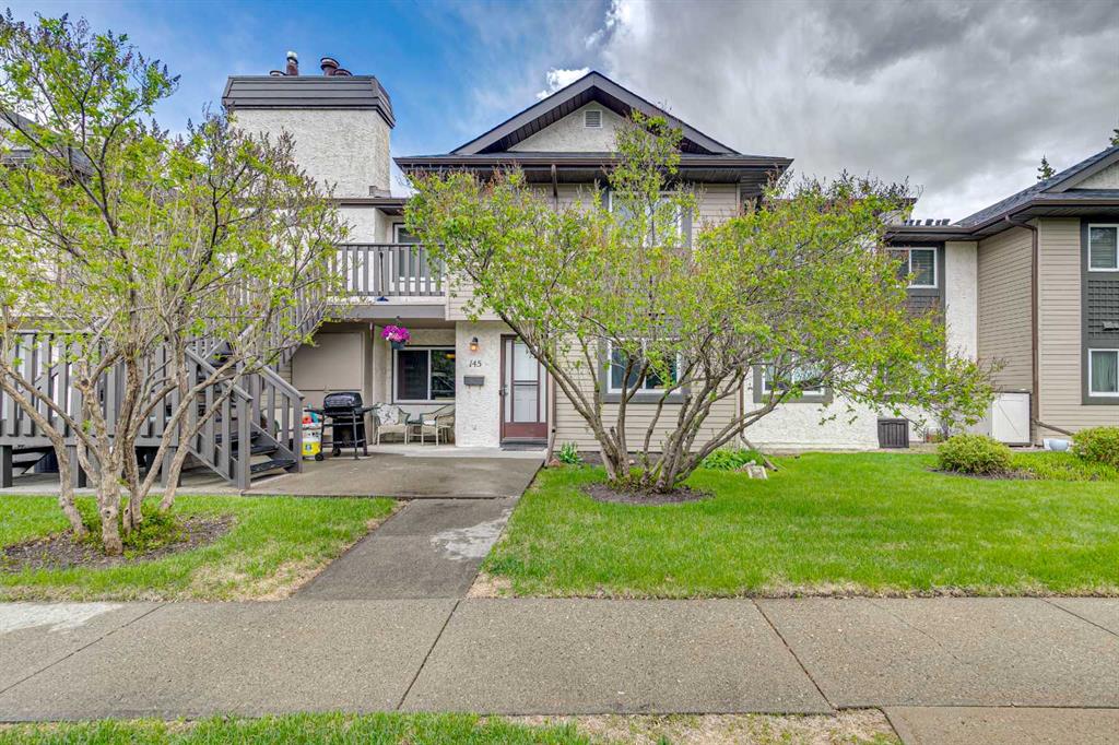 145 Cedar Springs Gardens SW, Calgary, Alberta, T2W 5J9
