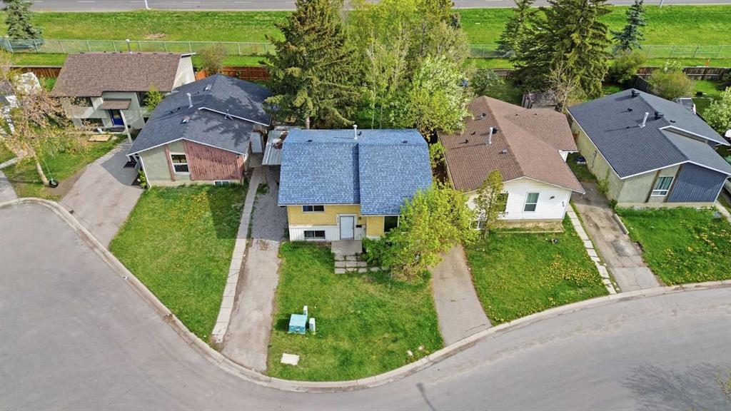 855 Whitehill Way NE, Calgary, Alberta, T1Y 3G1
