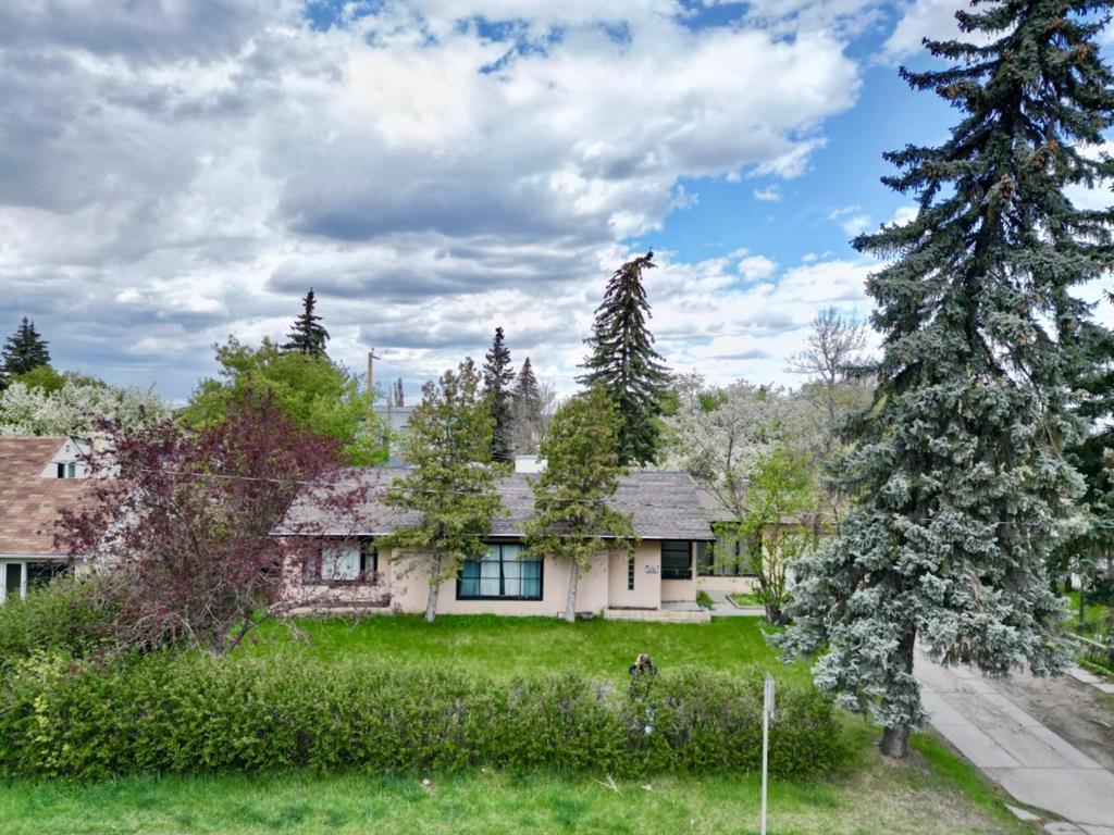 2110 26 Avenue SW, Calgary, Alberta, T2T1E6