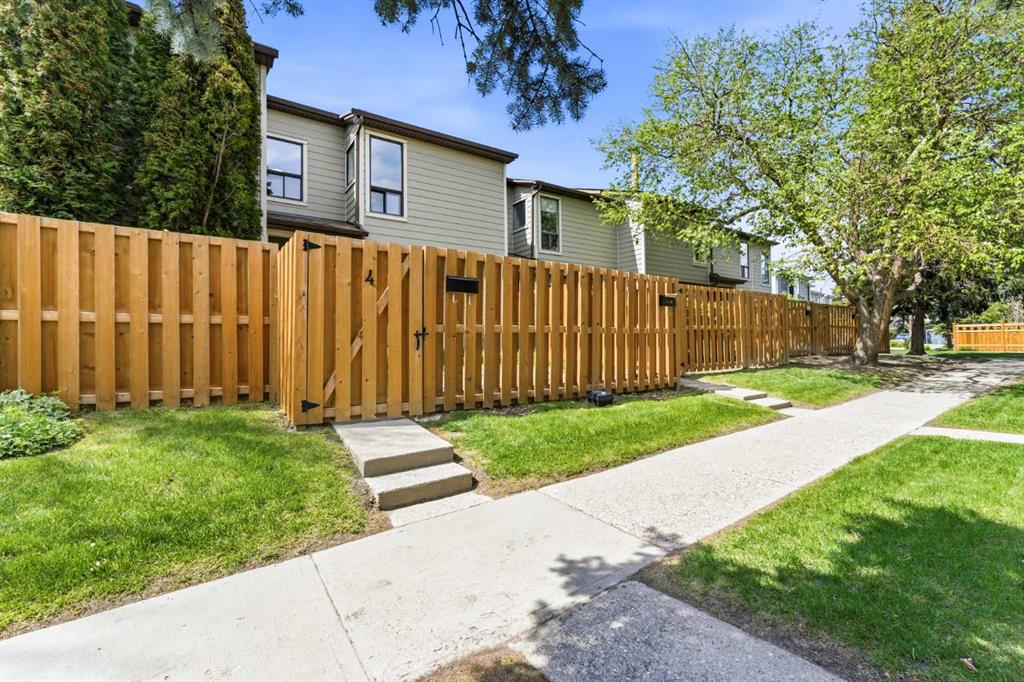 #4 106 Grier Terrace NE, Calgary, Alberta, T2K 5Y6