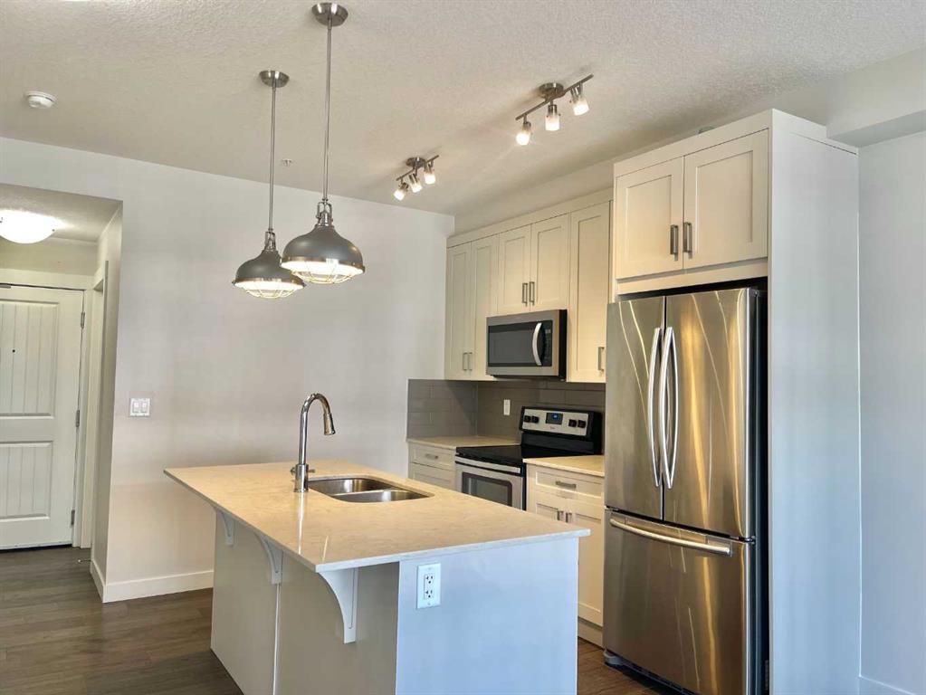 #302 100 Auburn Meadows Common SE, Calgary, Alberta, T3M 2X7