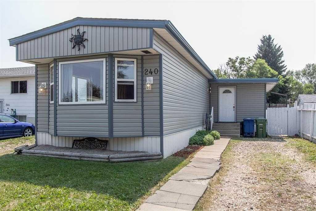 240 Big Hill Circle SE, Airdrie, Alberta, T4A 1P8