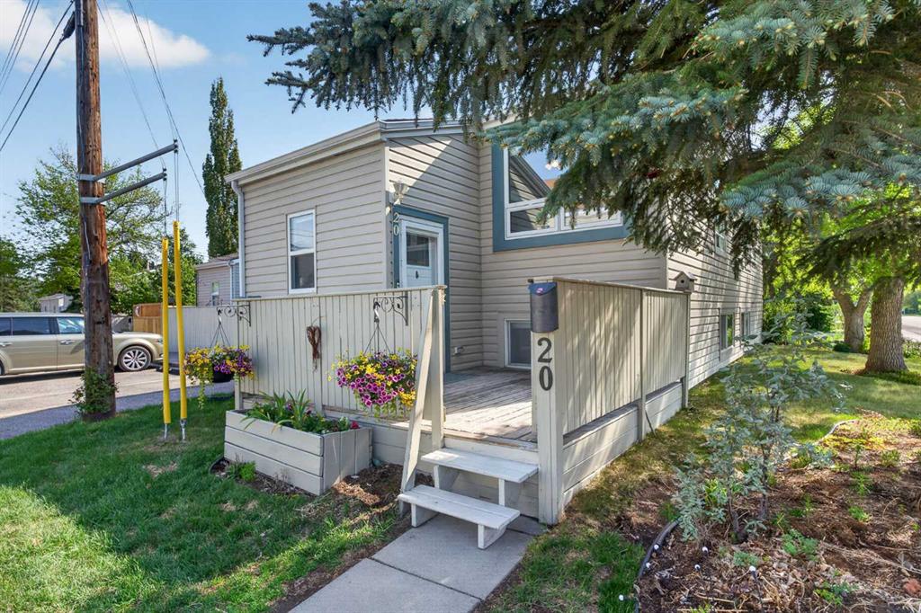 #20 8544 48 Avenue NW, Calgary, Alberta, T3B 2A6