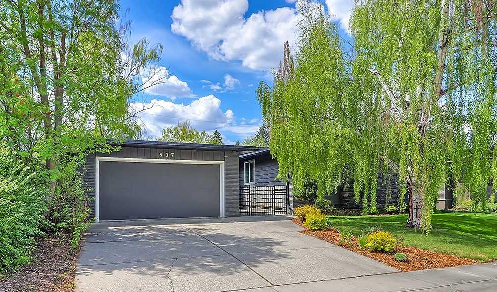 907 Kerfoot Crescent SW, Calgary, Alberta, T2V2M8