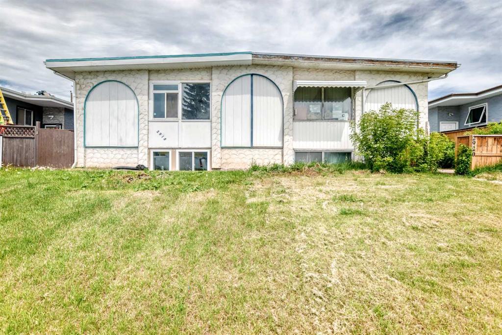 2918 Doverville Crescent SE, Calgary, Alberta, T2B 1T9