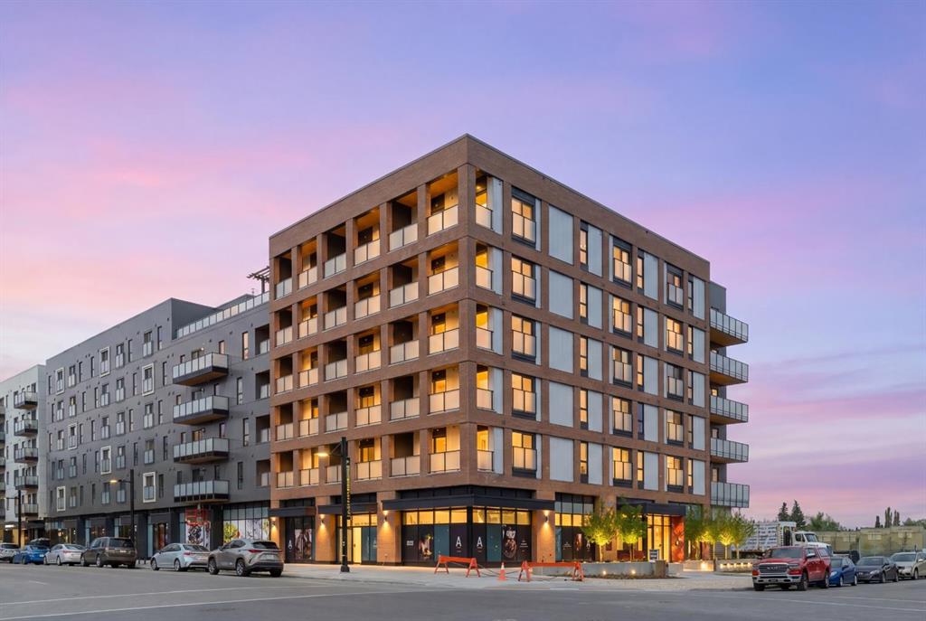#233 3107 Warren Street NW, Calgary, Alberta, T3B0M2