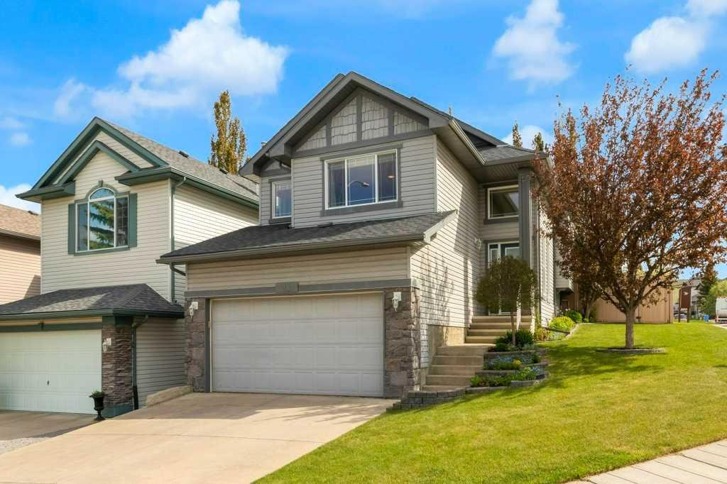 36 Rockyspring Rise NW, Calgary, Alberta, T3G 5Z9