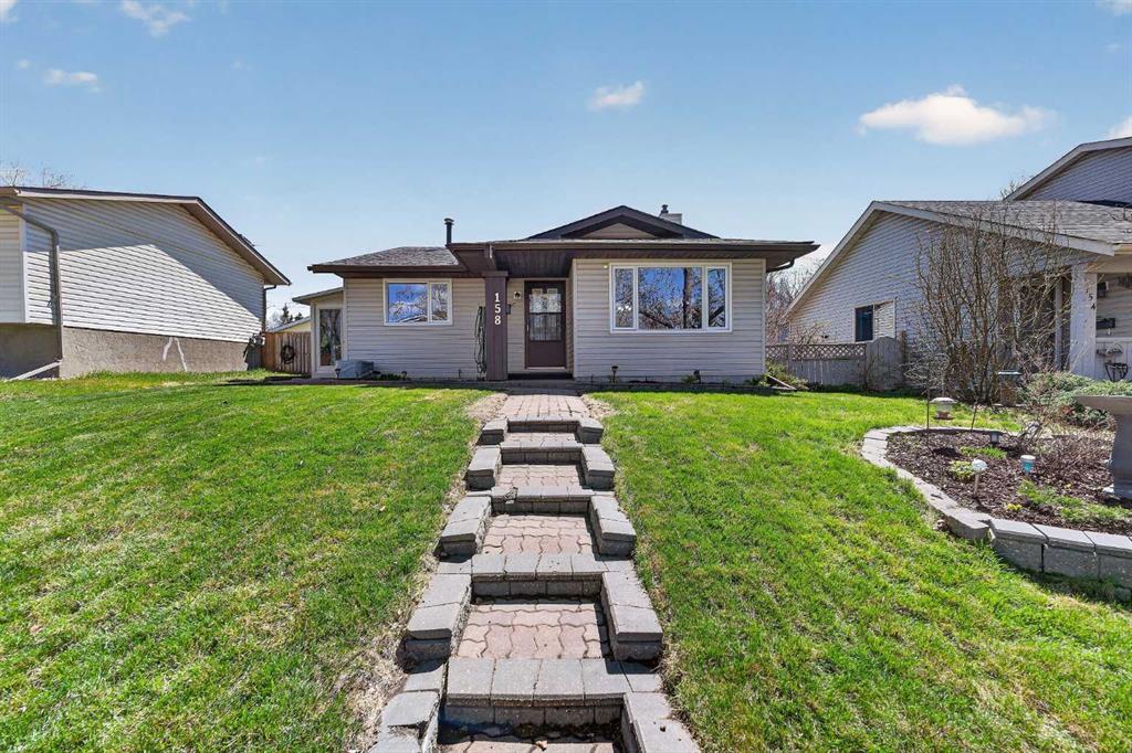 158 Ranch Glen Drive NW, Calgary, Alberta, T3G 1E8