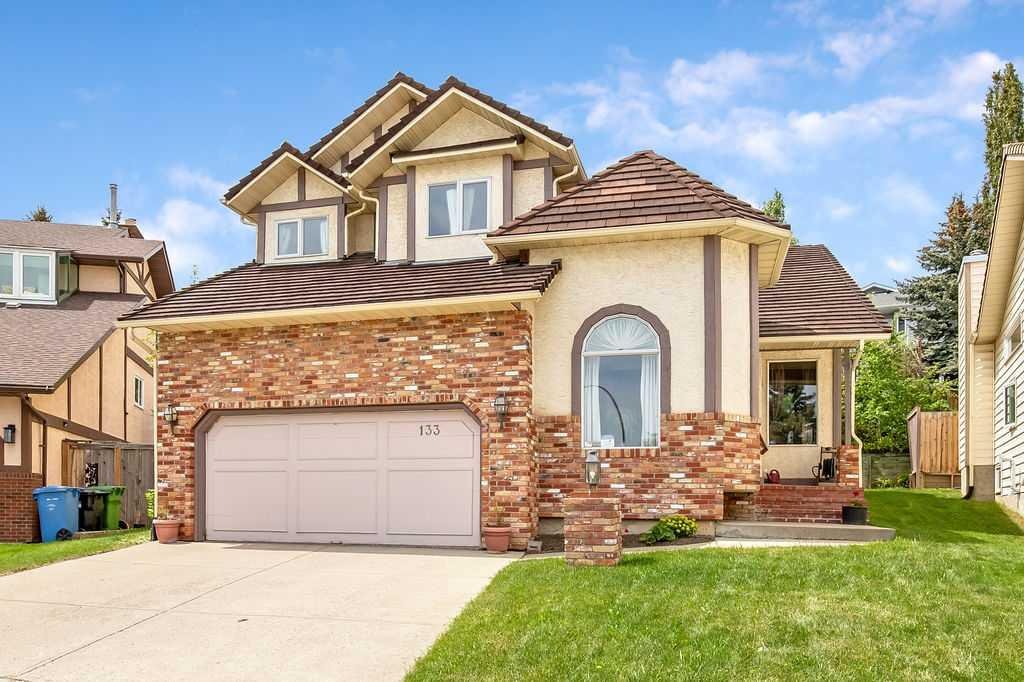 133 Signal Hill Circle SW, Calgary, Alberta, T3H 2H1