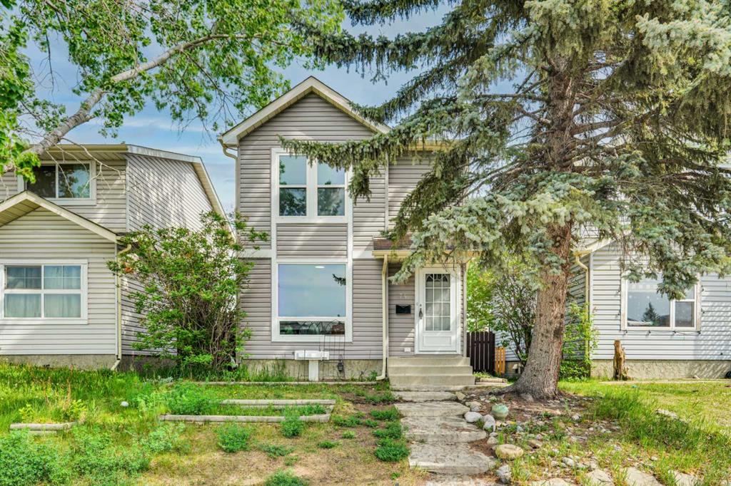 74 Castledale Way NE, Calgary, Alberta, T3J 2A2