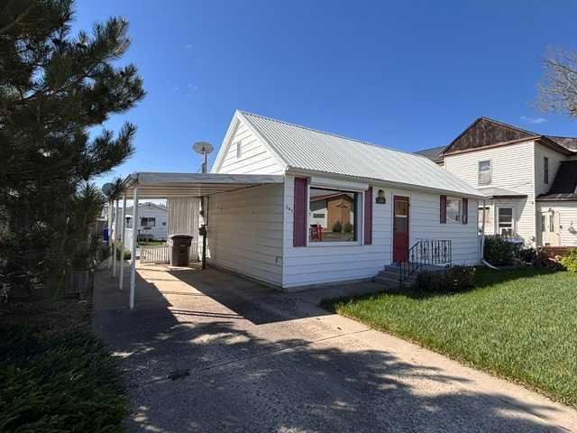 341 50 Avenue W, Claresholm, Alberta, T0L0T0