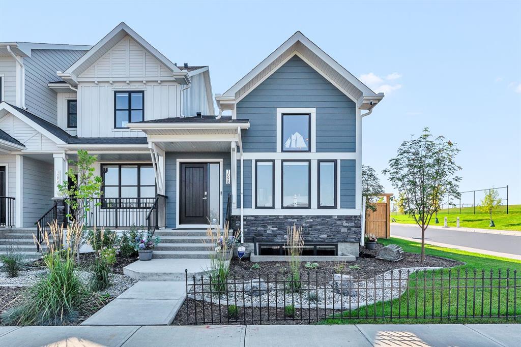 1098 Creekside Boulevard SW, Calgary, Alberta, T2X 5K6